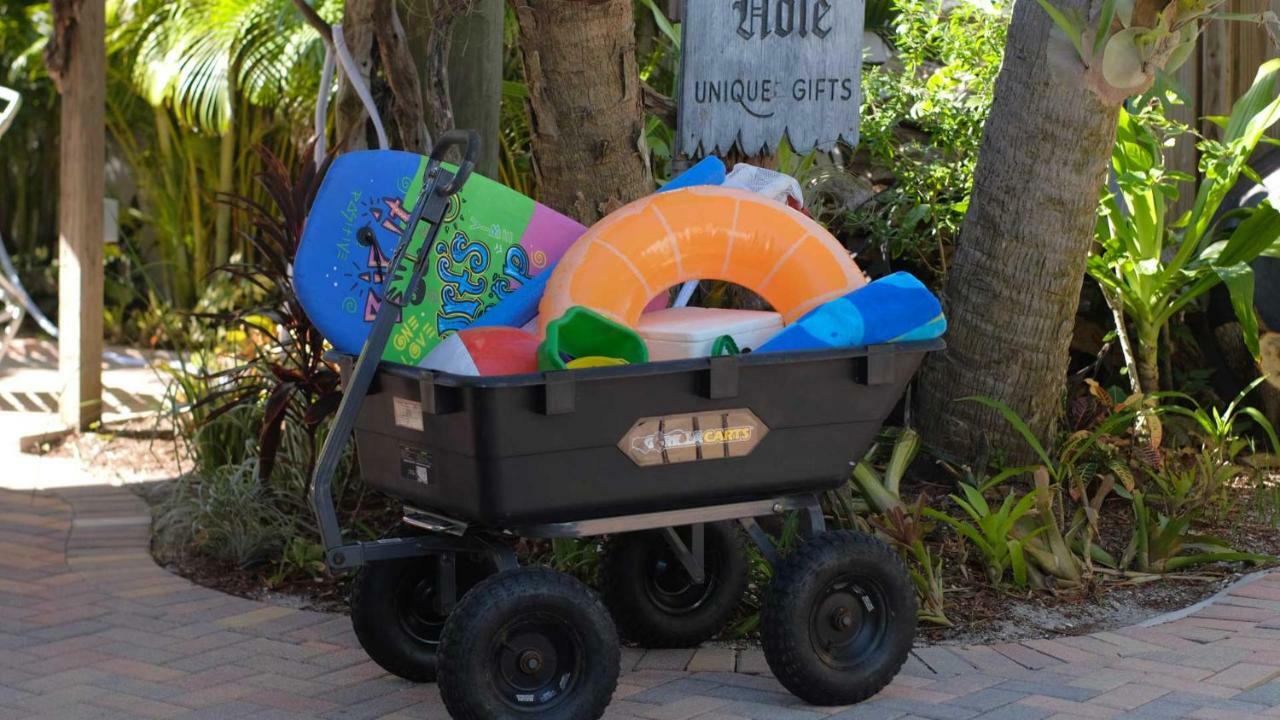 Beachpoint Cottages Siesta Key Exterior photo
