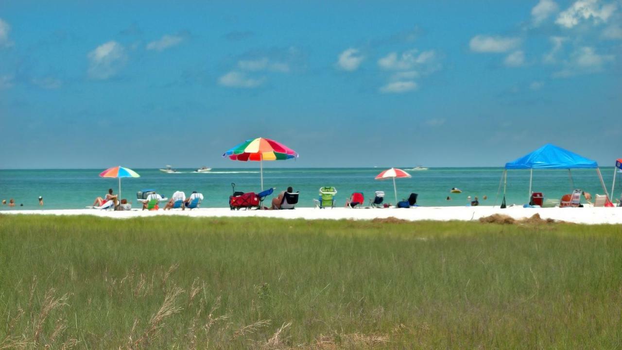 Beachpoint Cottages Siesta Key Exterior photo