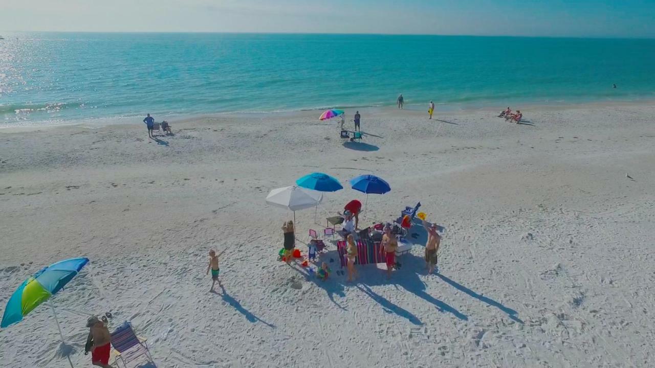 Beachpoint Cottages Siesta Key Exterior photo